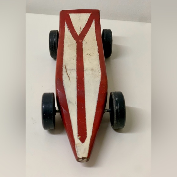 1981 Vintage Hand Crafted Homemade Pinewood Derby Race Car - Picture 5 of 7